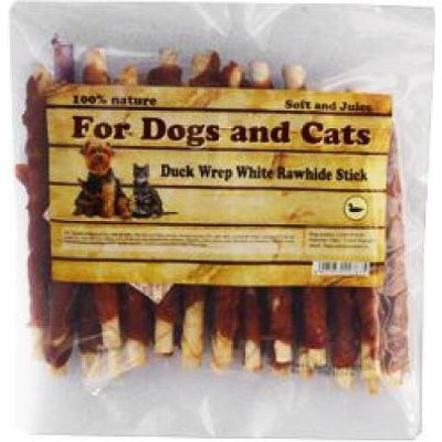 For Dogs and Cats Pochoutka Kachní maso na bůvolí tyčce 250 g – Zboží Mobilmania