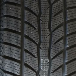 Goodride SW658 235/55 R18 104H