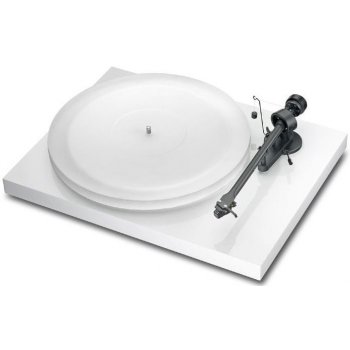 Pro-Ject debut III