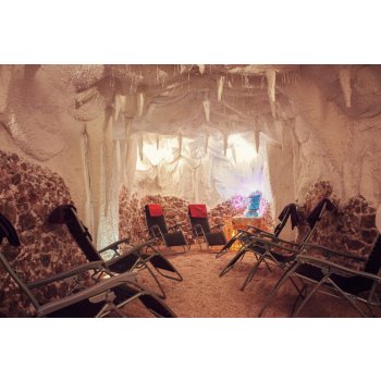 Odpočinek v solné jeskyni