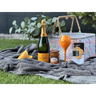 Vinotéka u Paulího Dárkový piknikový koš se šampaňským VEUVE Clicquot Brut – Zboží Mobilmania