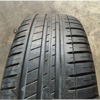 Michelin Pilot Sport 3 235/45 R18 98Y