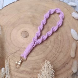 Přívěsek na klíče Auura Macramé Wristletka Varianta 1