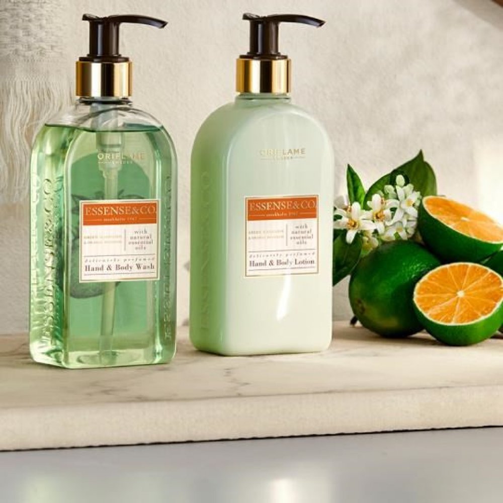 Oriflame Essense and Co se zelenou mandarinkou a květy pomerančovníku sprchový gel 300 ml + tělové mléko 300 ml dárková sada | Srovnanicen.cz