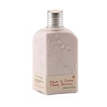 L´Occitane Cherry Blossom tělové mléko 250 ml