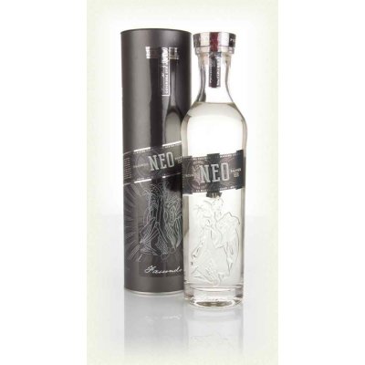 Bacardi Facundo Neo 40% 0,7 l (tuba) – Hledejceny.cz