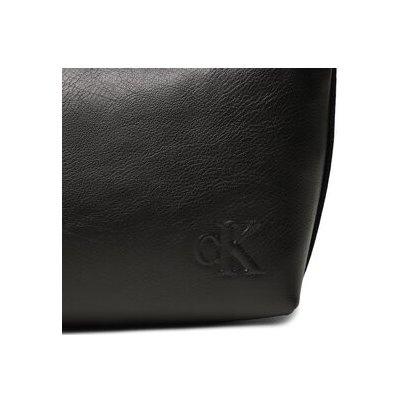 Calvin Klein Jeans kabelka Ultralight Shoulder Bag22 Pu K60K610852 Černá