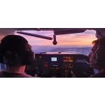 Romantický vyhlídkový let pro 2 s vlastním pilotem a sektem – Zboží Mobilmania