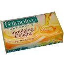 Mýdlo Palmolive Naturals Indulging Delight toaletní mýdlo Milk & Honey 90 g