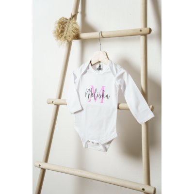 Černá na bílé bodyčko s VLASTNÍM JMÉNEM – Zboží Mobilmania