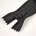 Takoy Zip TKY spirálový nedělitelný#3mm - černý 15 cm – Zboží Mobilmania