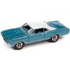 Sběratelský model Johnny Lightning Oldsmobile 442 W-30 1967 modrá 1:64