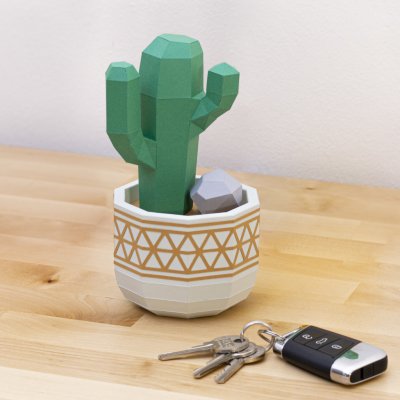 Cut’n’Glue Kaktus San Pedro papírový model