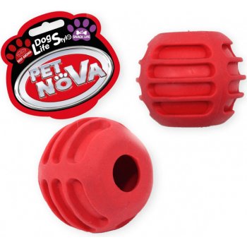 PET NOVA DOG LIFE STYLE gumový míč 6 cm, červený, hovězí příchuť