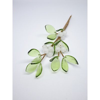 Skleněná květina Markéta Hujerová Jmelí – Sleviste.cz