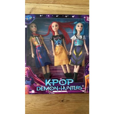 K-Pop Huntrix set Demon Hunters – Sleviste.cz
