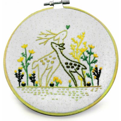 Stoklasa Dětská vyšívací dárková sada s předtištěným motivem 940198/4 jelen a srnka zeleno-žlutá 15x22cm průměr 18cm – Hledejceny.cz