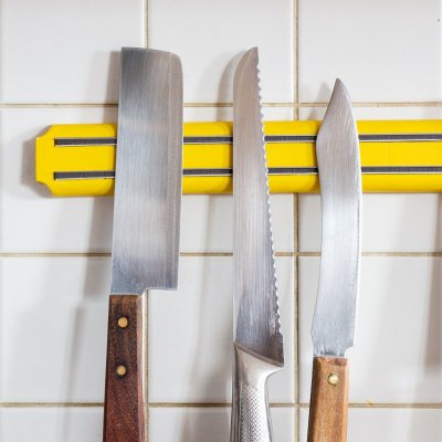 Vyrobce Magnetická lišta na nože a kuchyňské náčiní, délka 38 cm - žlutá – Hledejceny.cz