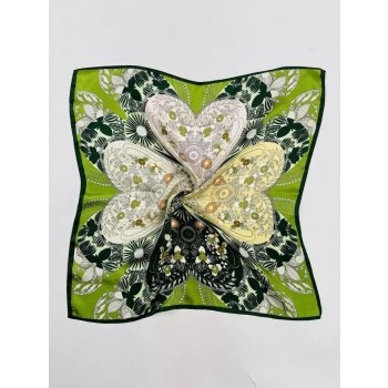White orchid hedvábný šátek zelený se srdíčky v dárkovém balení