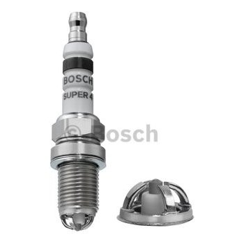 Zapalovací svíčka BOSCH Super 4 0 242 232 502