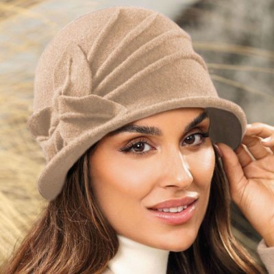 Dámský zimní klobouk s květem W-0639/284 světle béžový – Hledejceny.cz