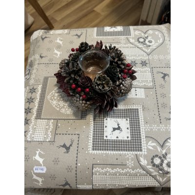 K-U ručně šitý ubrus vánoční čtvercový Béžovošedý Tirol 60x60 cm – Zboží Mobilmania