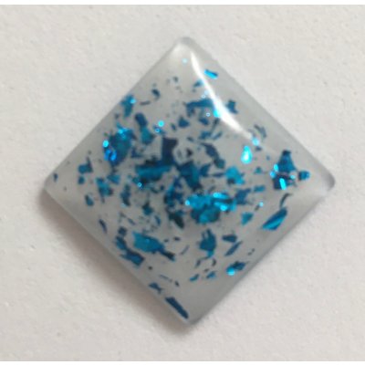 Kabošon z pryskyřice - modré kousky malé – Zboží Mobilmania