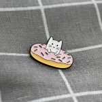 Pinarna Kočička v donutu – Zbozi.Blesk.cz