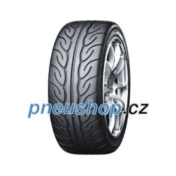 Yokohama Advan Neova AD08 235/40 R17 90W