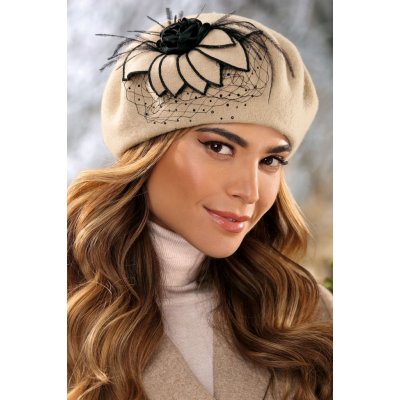 Krumlovanka zimní čepice baret s květem a síťkou W-0628/284 béžový – Hledejceny.cz