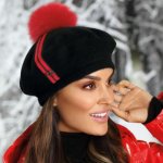 Krumlovanka dámský vlněný baret s bambulí W-0404/018 černý s podšívkou – Hledejceny.cz