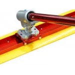 Stahovací plastové hladítko AMF. Hláditko na beton Velikostí hládítka: Plastové hladítko šiřka 1120x203 mm – Sleviste.cz