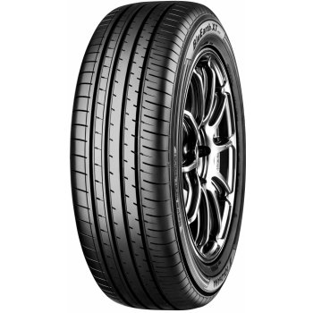 Yokohama Bluearth XT AE61 215/65 R17 99V