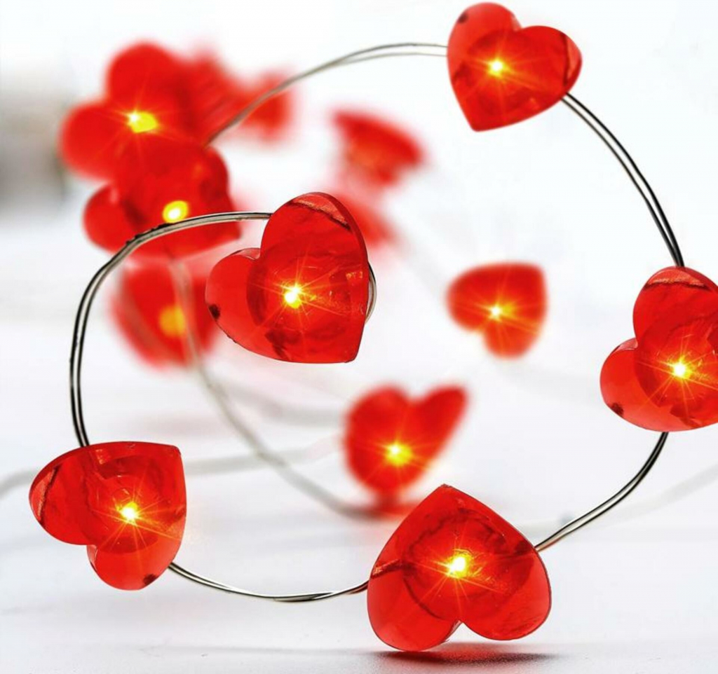 ACA Lighting červená srdce 20 LED dekorační řetěz červená stříbrný měďený drát na baterie 2xAA IP20 2m+10cm,1.2W X01204115