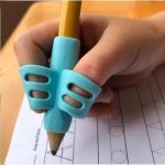 Popron.cz Pomůcka na správné držení tužky 3 ks – Zboží Dáma