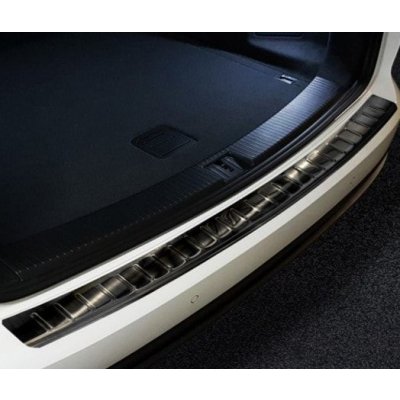 VW Touareg III 18> kryt prahu zadních dveří – Zbozi.Blesk.cz