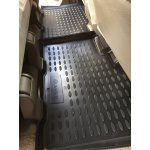 Koberce gumové Novline Nissan Patrol 1997-2010 – Zboží Mobilmania