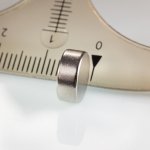 Magsy Neodymový magnet válec pr.10x4 N 80 °C, VMM4-N35 – Sleviste.cz
