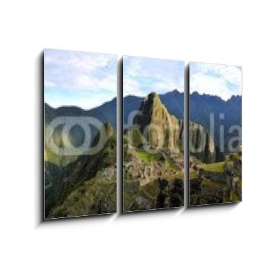 Obraz 3D třídílný - 105 x 70 cm - Panorama of Machu Picchu, lost Inca city in the Andes, Peru Panorama z Machu Picchu, ztracené město Inků v Andách, Peru – Hledejceny.cz