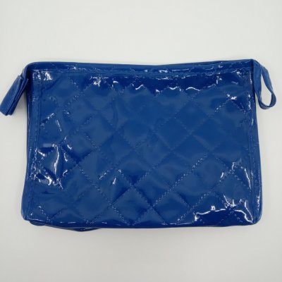 Hutr Kosmetická taštička prošívaná lesklá barva modrá – Zboží Dáma