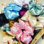 Prosperk Saténová gumička retro handmade Barva: Růžová – Zboží Mobilmania