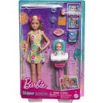 Barbie Chůva herní set v květinových šatech FHY97 – Zbozi.Blesk.cz