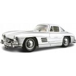 BBurago Mercedes Benz 300SL červená 1:24 – Zboží Dáma