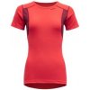 Dámské sportovní tričko Devold dámské triko s krátkým rukávem Hiking Woman T Shirt POPPY/BEETROOT