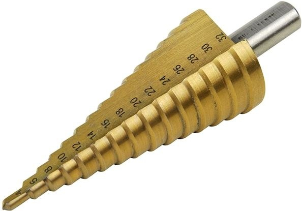 GEKO Vrták stupňovitý, 4-32mm, stupňování po 2mm, 15 otvorů, stopka 10mm, TiN G38500