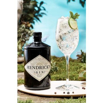 Hendrick's Gin 41,4% 1 l (holá láhev)