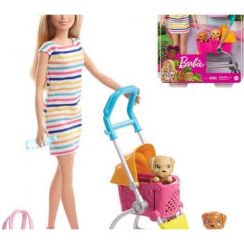 Barbie na vycházce s pejskem