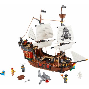 LEGO® Creator 31109 Pirátska loď