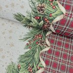 Gobelín Vánoce Ubrus - Vánočené karo s hvězdami a šiškami – Zboží Mobilmania