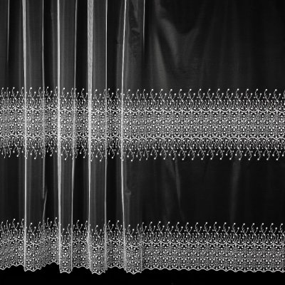 Mantis Tylová záclona 638/601 vyšívané větvičkové ornamenty, výška 180cm (v metráži) – Zboží Mobilmania